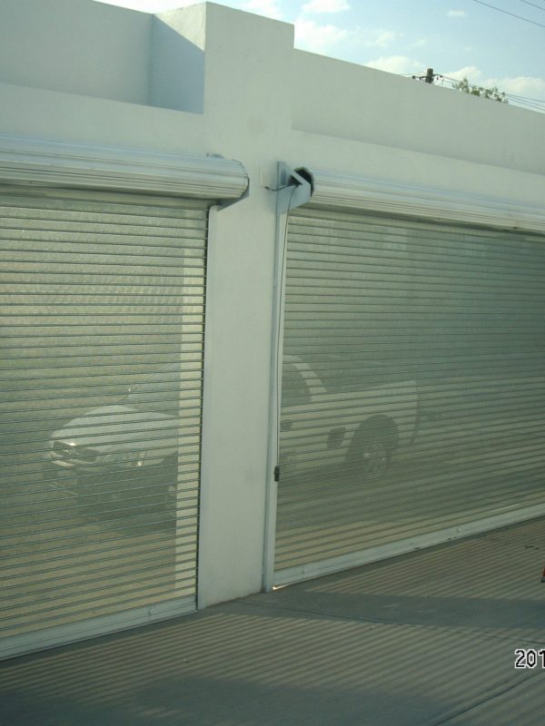 Cortina microperforada